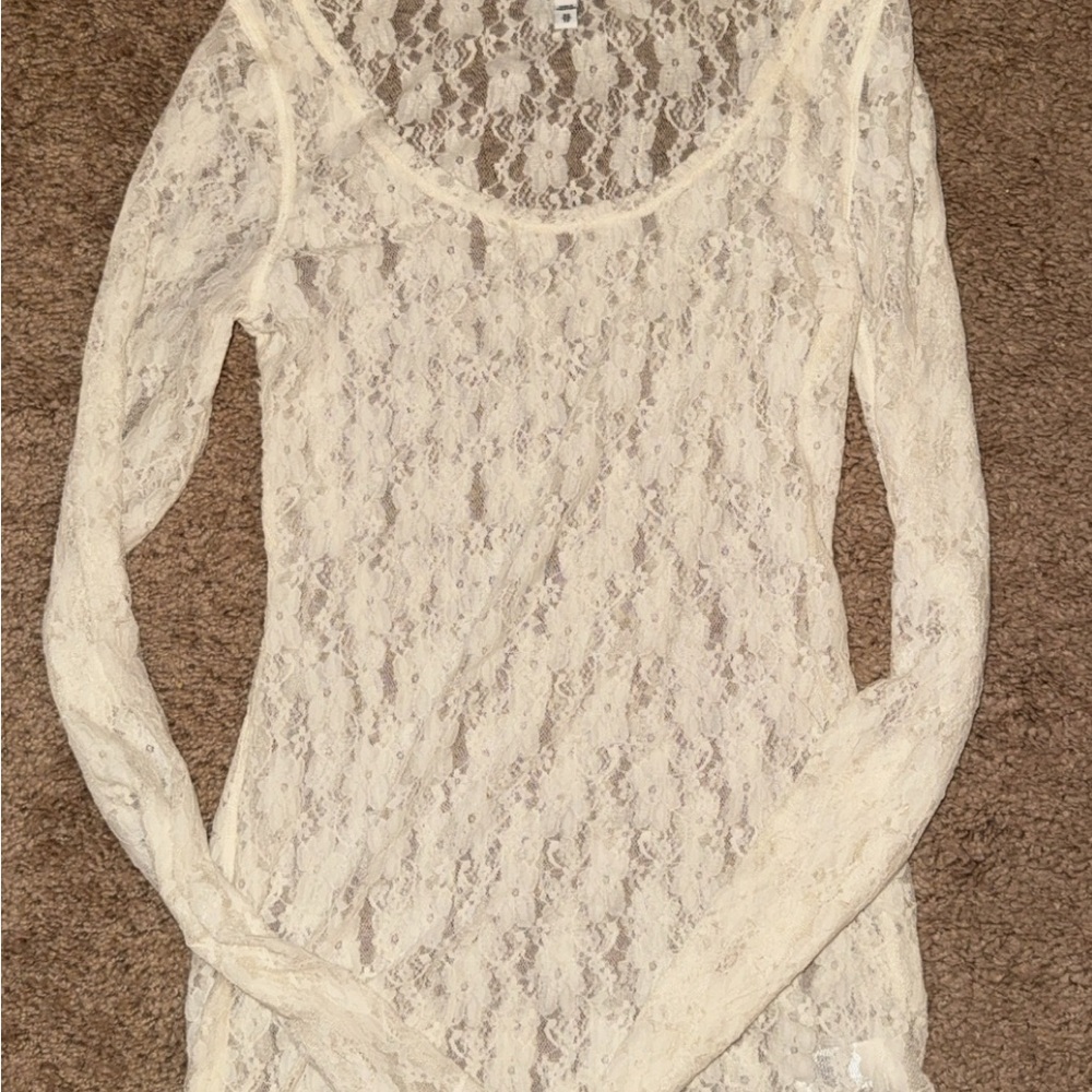 Express Women's Lace Blouse in Cream